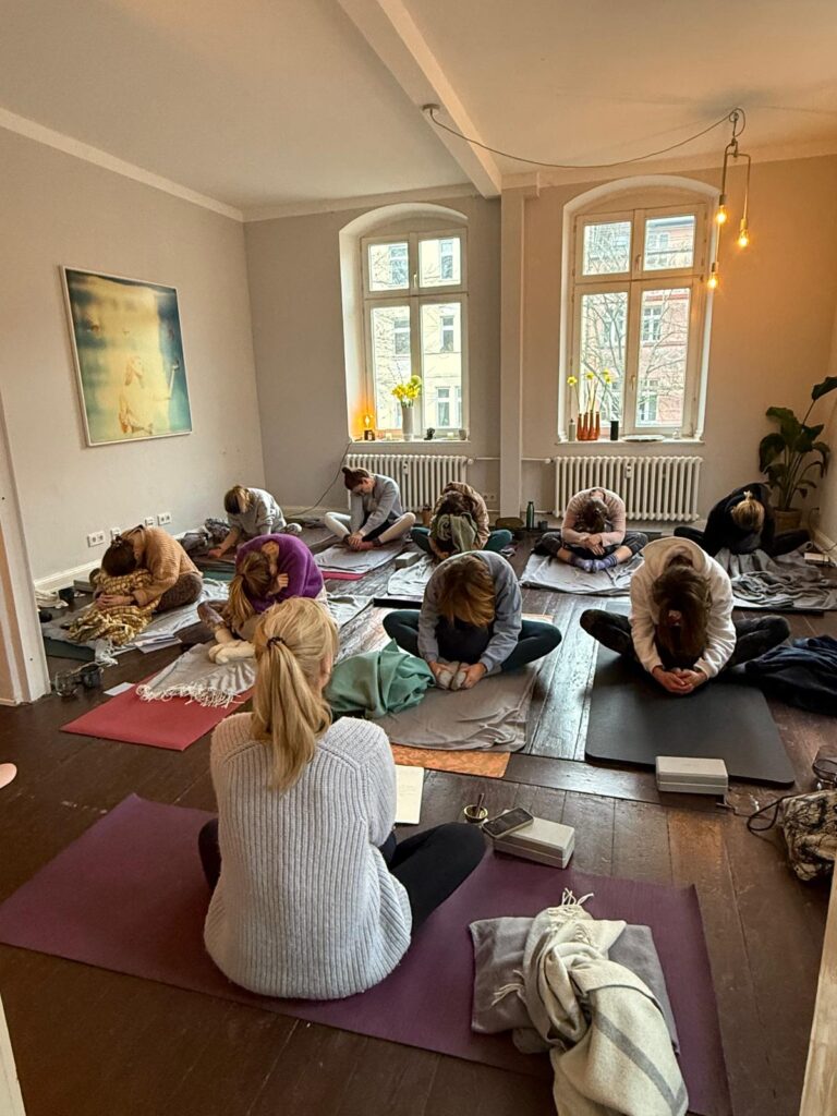 Yoga und Coaching Retreats Deutschland Frauen Klarheit Mindset