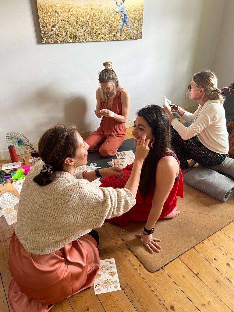 Yoga und Coaching Retreat Frauen Mindset Klarheit Gruppe